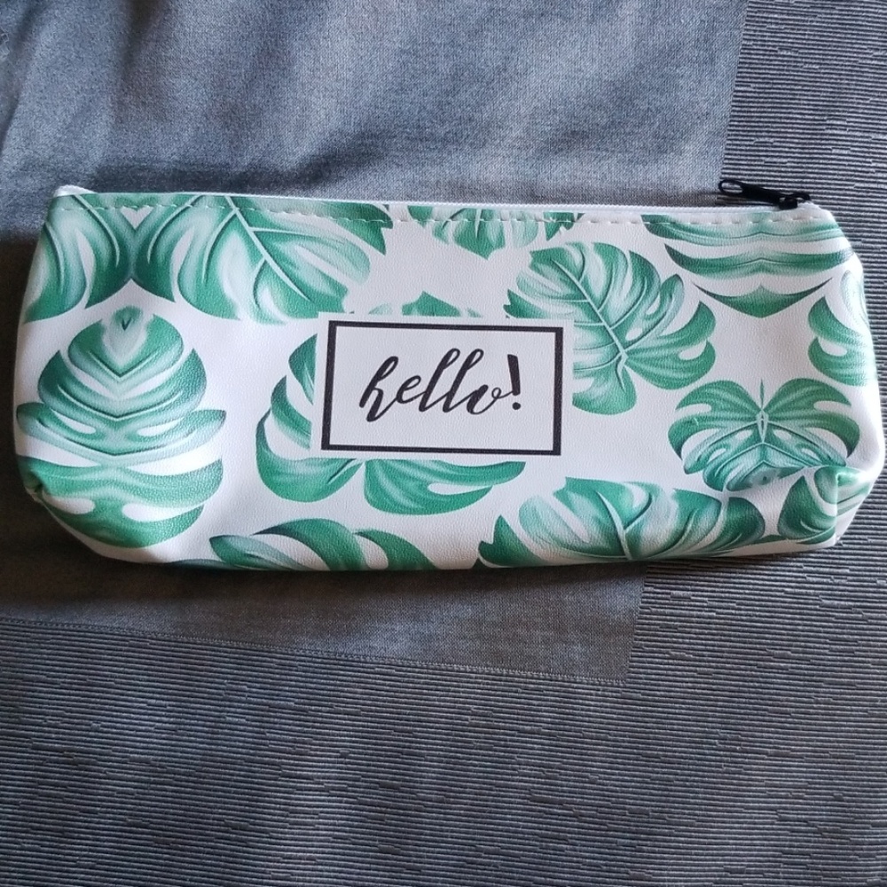 "HELLO" COSMETIC CASE/PENCIL CASE